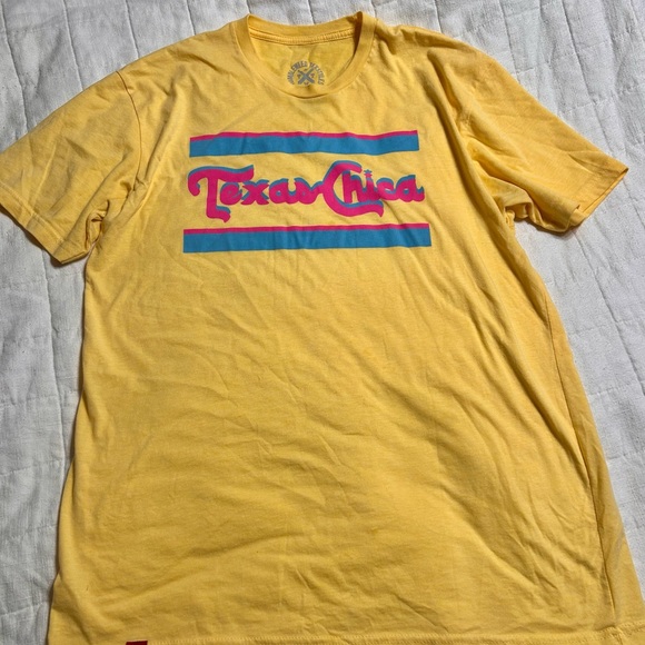 Tumbleweed Texastyles Texas Chica Yellow T-Shirt - Picture 2 of 5